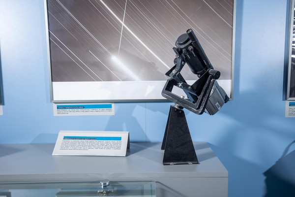 Expozice pozorování meteorů/Meteor observation exhibit